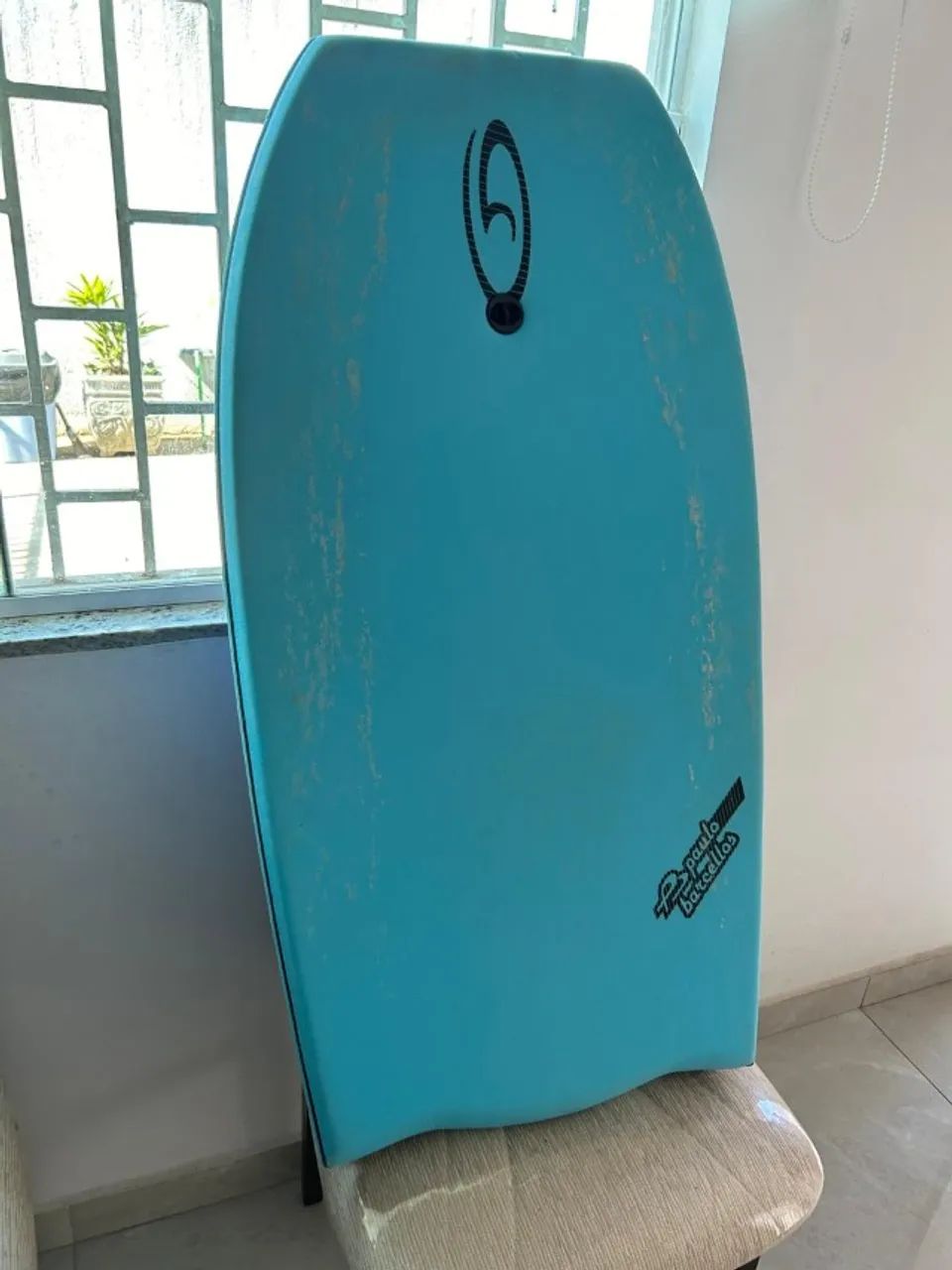 Bodyboard Genesis by Paulo barcellos, tamanho 42, praticamente nova, 2 stringers.