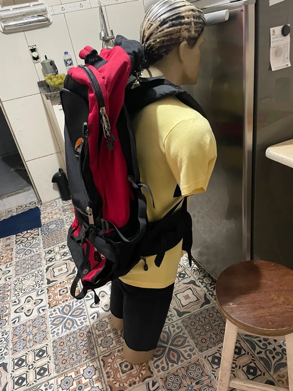 Mochila Lowe Alpine - Grande e resistente - Foto 5
