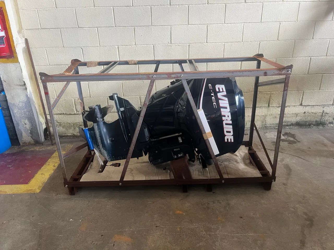 EVINRUDE de 115 com 600 horas - Foto 8