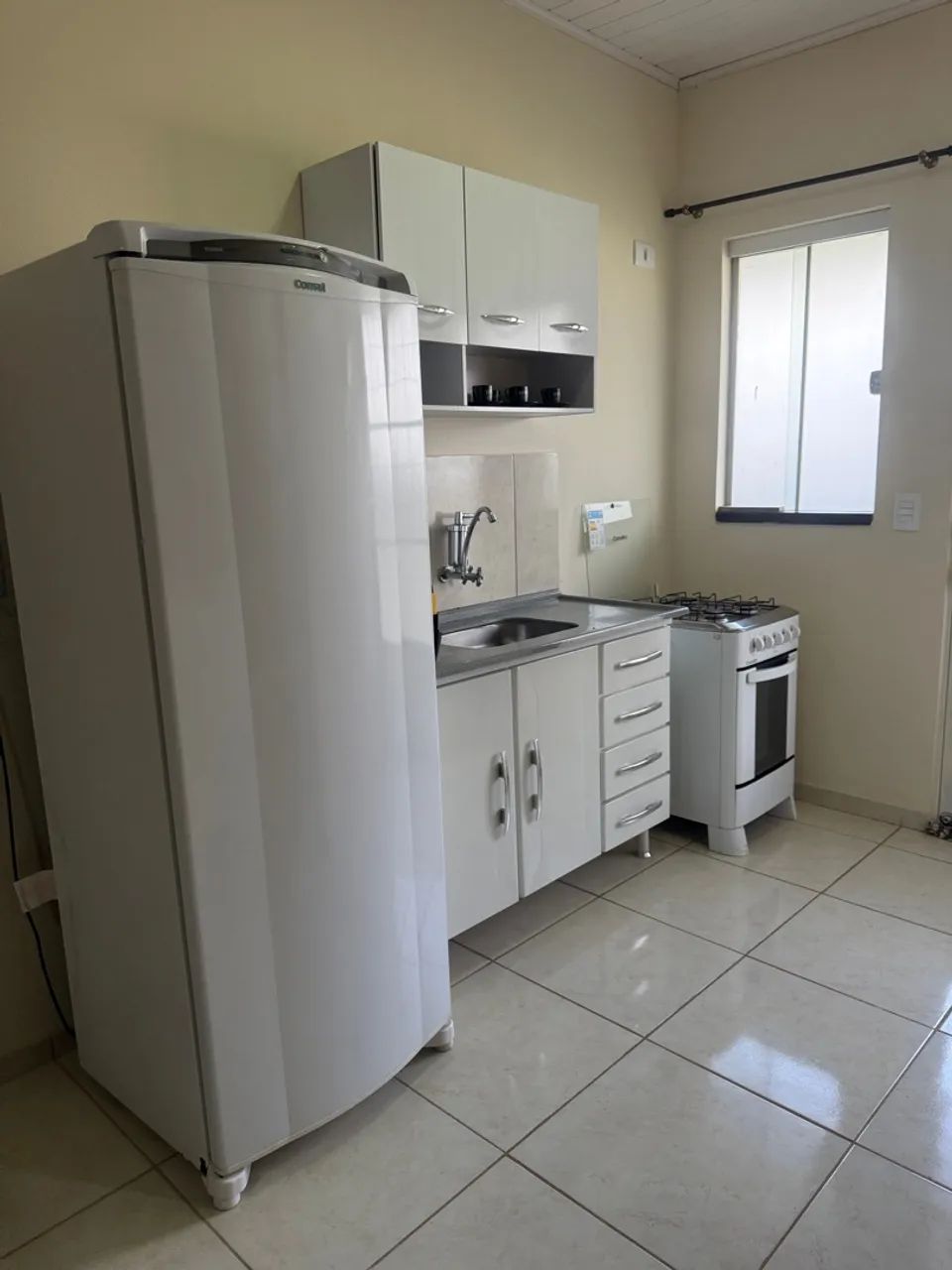 Kitnet mobiliada para locação por diária - Foto 5