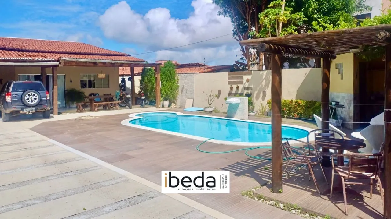 Casa com 4 quartos à venda em Parnamirim