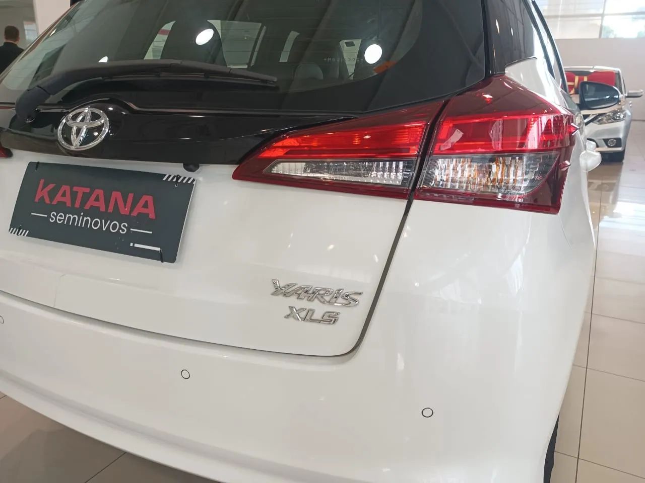 YARIS  - Foto 3