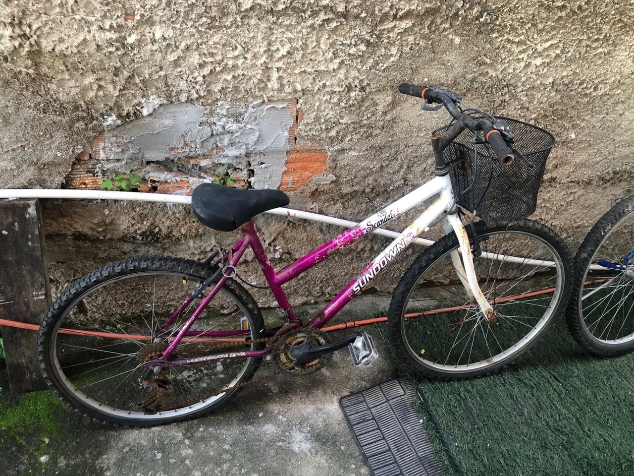 Bicicleta Sundown Scandal - Ótima para Passeios!