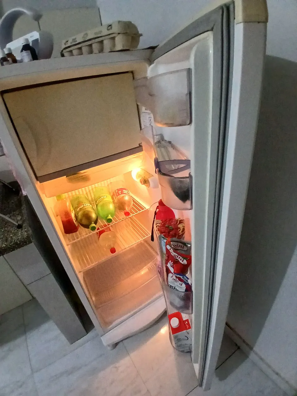 Geladeira Usada - Ideal para sua casa!
