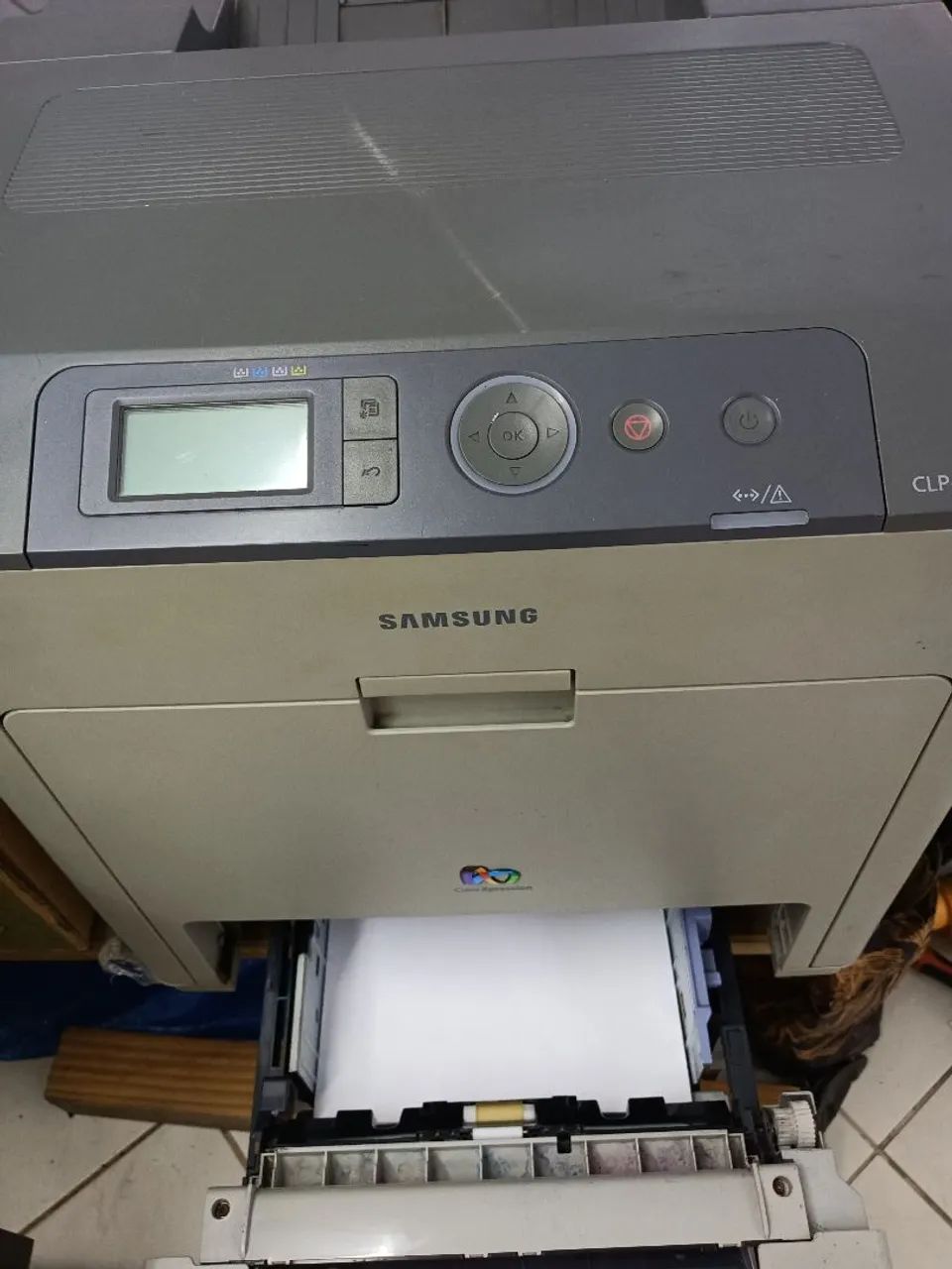 Impressora laser Samsung CLP -775ND - Foto 5