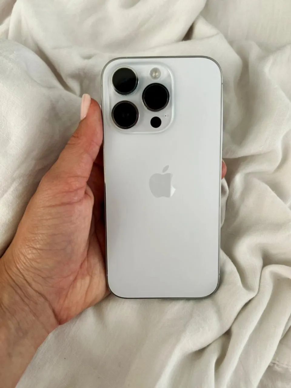 iPhone 14 pro | 128 gb | branco - Celulares e Smartphones - Centro