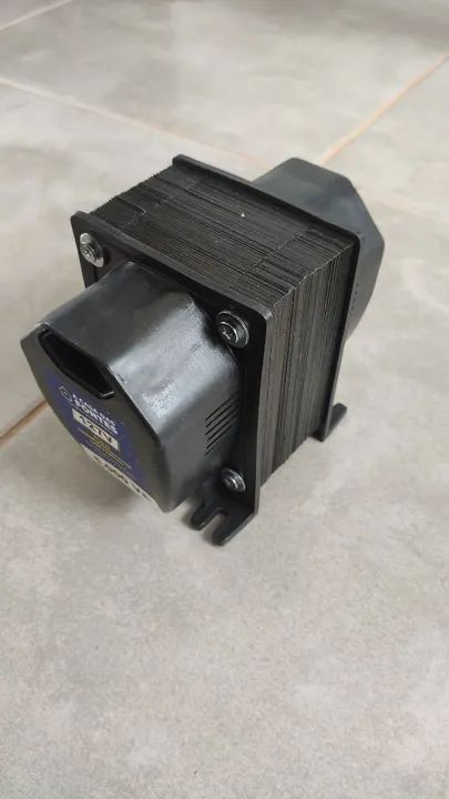 Transformador 110 para 220, 5.000 VA - Foto 3
