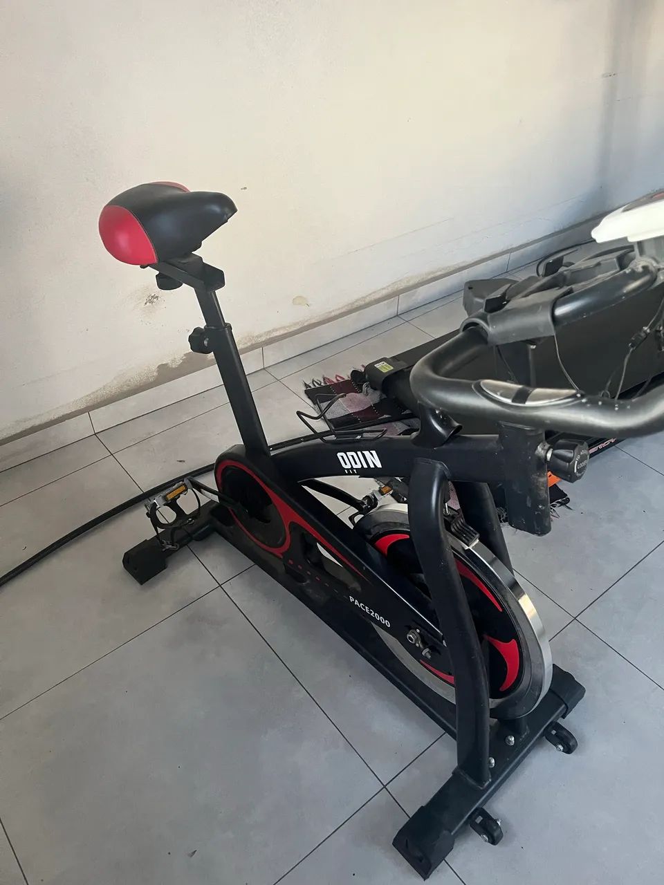BICICLETA ERGOMÉTRICA ODIN FIT 