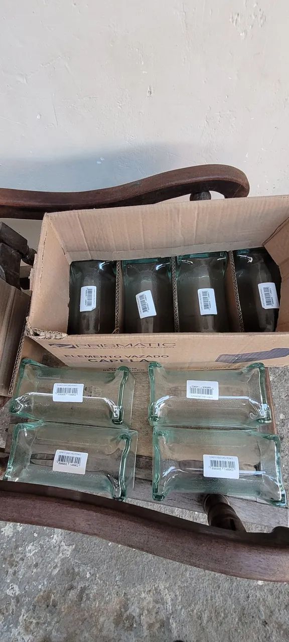 Tijolos de vidro 64573824264323121