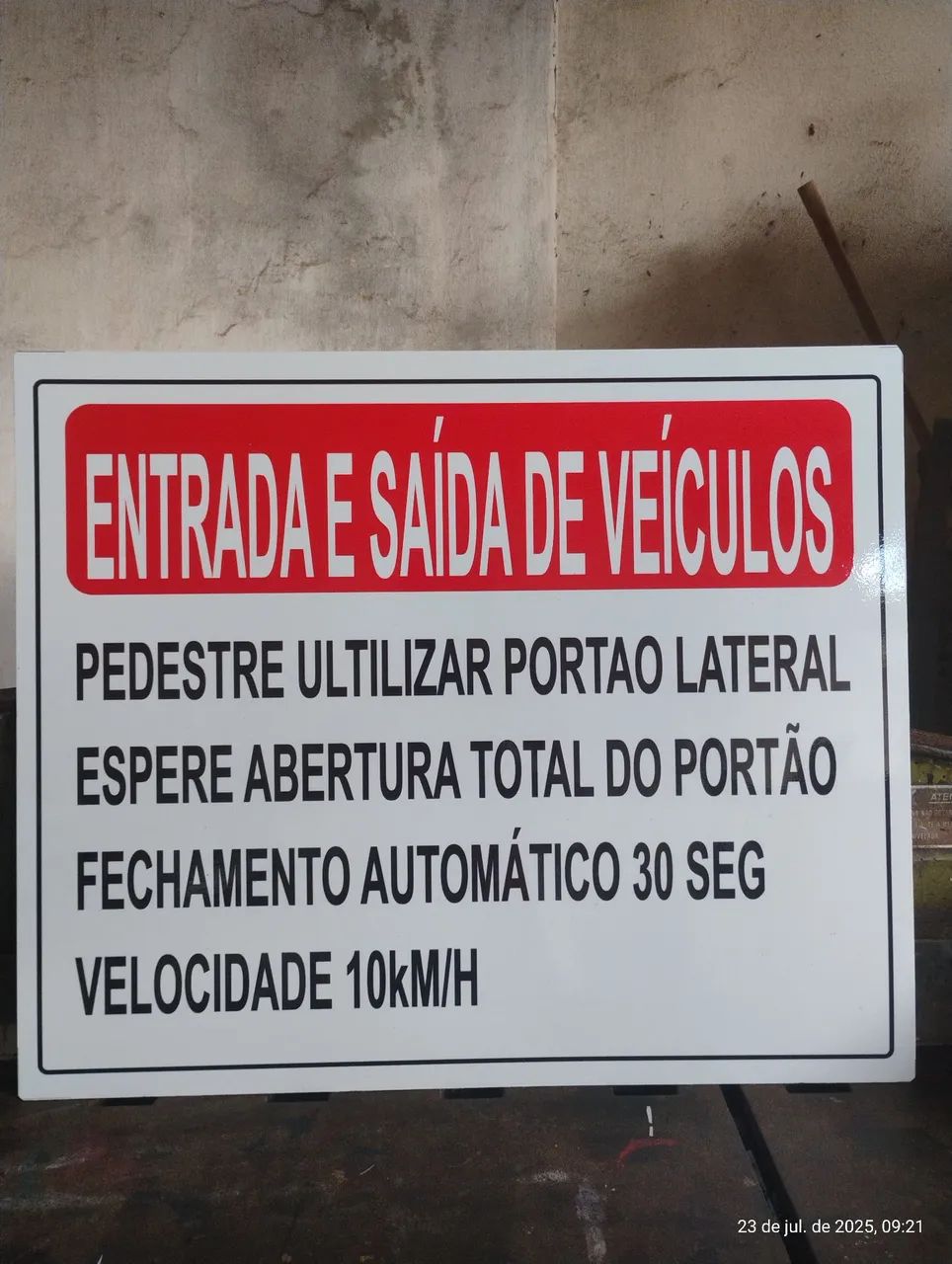 Placa de Entrada e Saída de Veículos - Foto 3