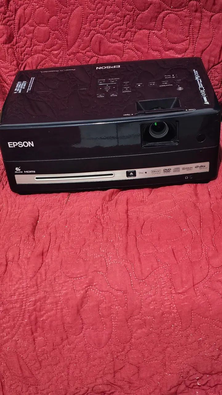 Projetor Epson POWERLITE PRESENTER L  item excelente imagem HDMI SEM LAMPADA