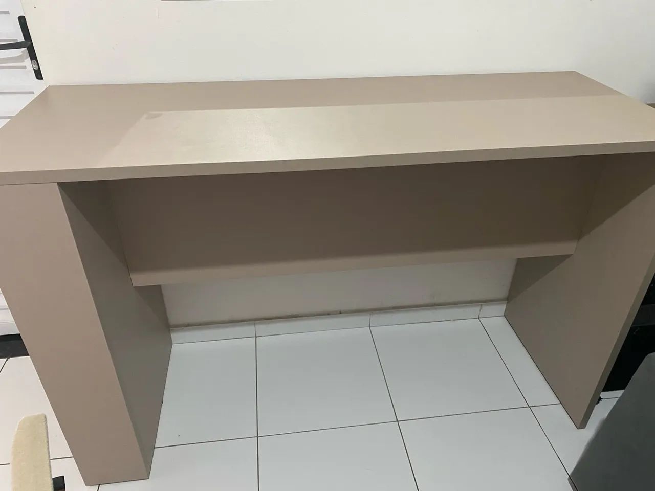 Bancada/mesa de madeira - ótimo estado