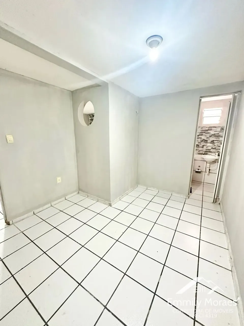 Disponível para Locação - Kitnet com 1/4 - Monte Belo (Neópolis)