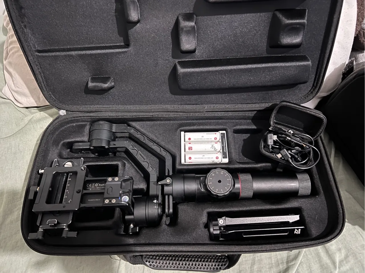 Gimbal zhiyun crane 2
