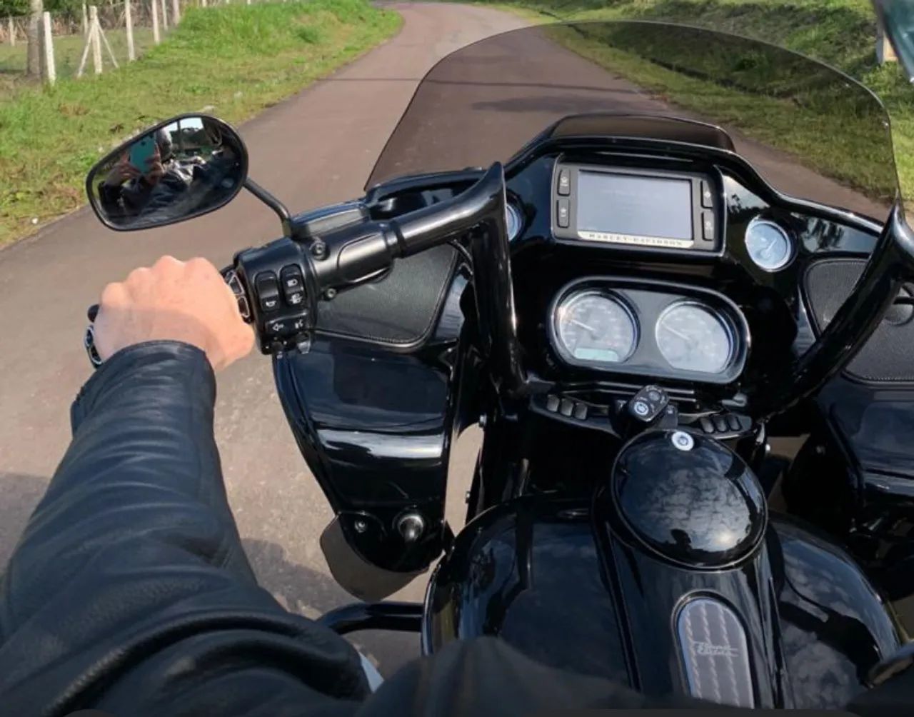 Guidão Diablo para Harley Road glide - Foto 3