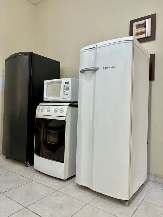 Geladeira Eletrolux, geladeira pequena  - Foto 3