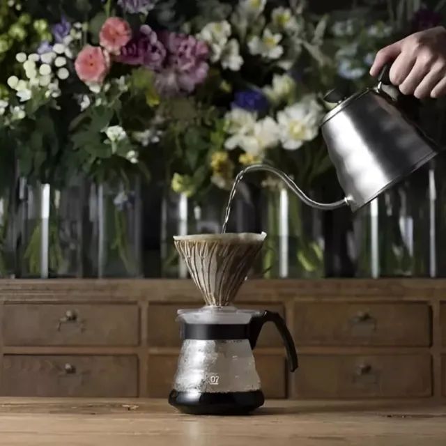 Conjunto V60 02 Craft Coffee Maker Hario - 600ml - Foto 3