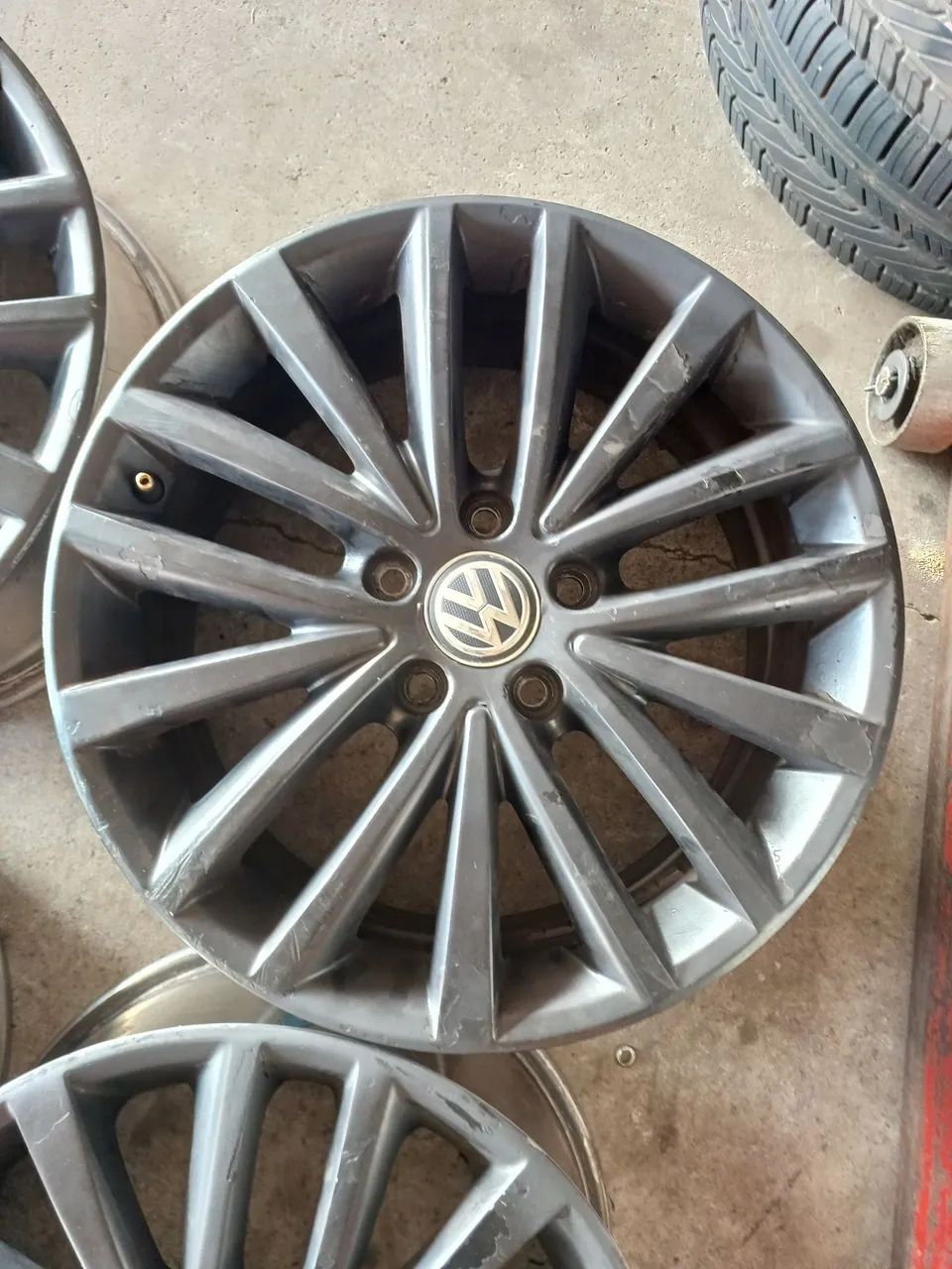 Rodas Originais VW Jetta TSI highline aro 17 - Foto 4