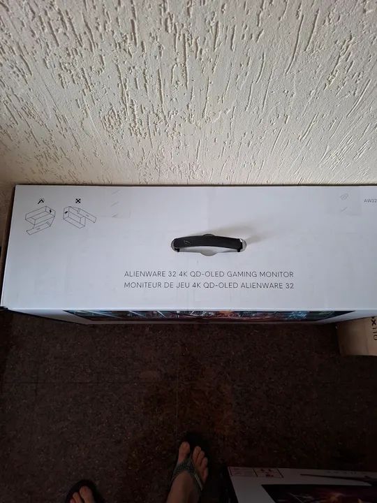 Monitor Gamer Dell Alienware 32 4k Curvo QD-OLED 240Hz - Lacrado - Foto 2