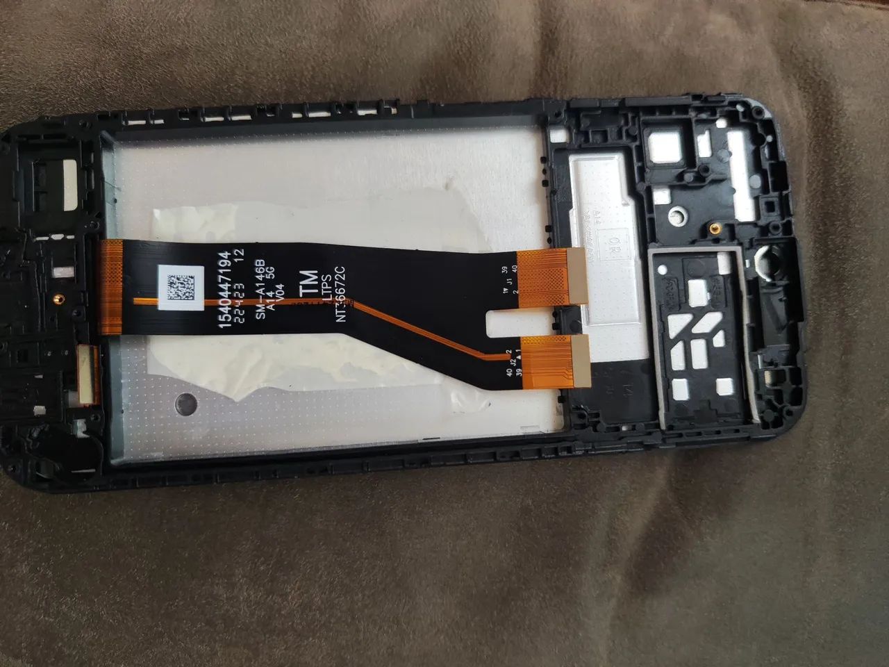 Tela com Aro  celular Samsung A14 5G - Foto 2