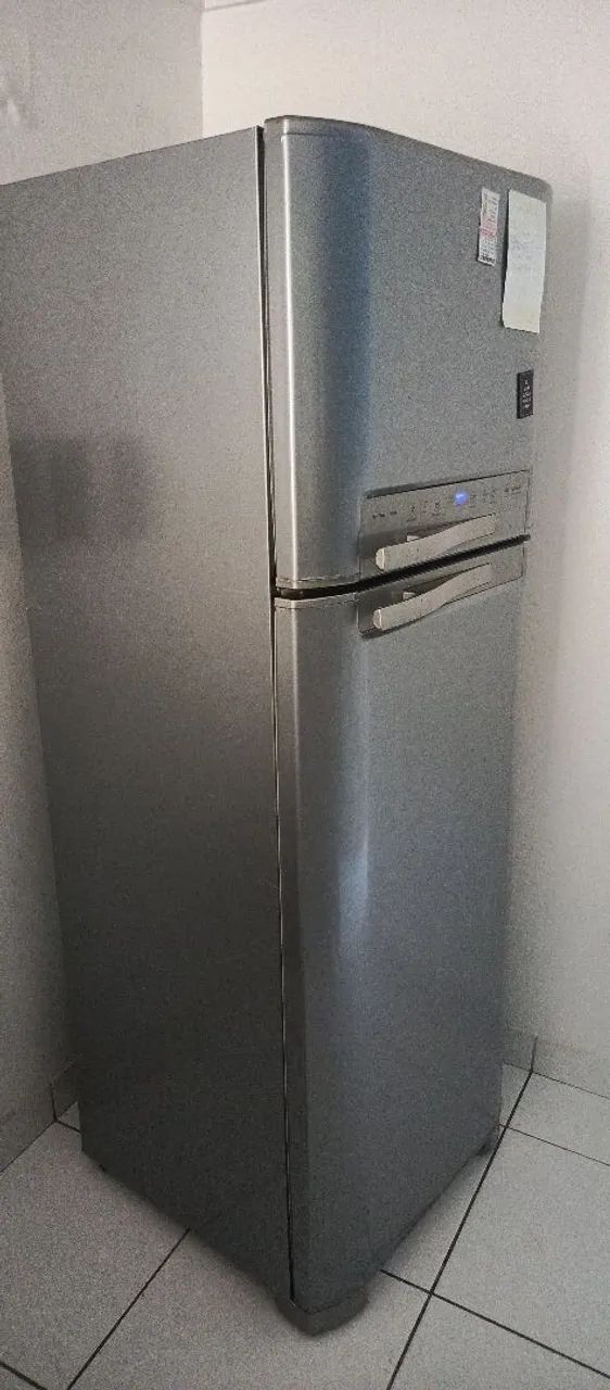 GELADEIRA SEMI NOVA  - Foto 4