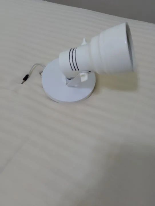 Spot para uma lâmpada