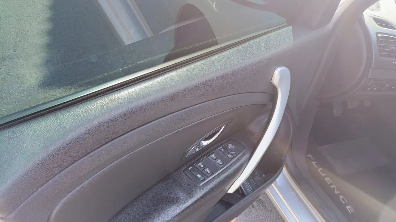 Renault fluence 2.0 manual flex  - Foto 5