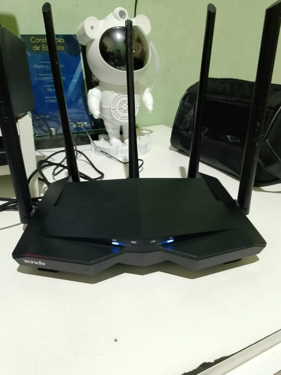 Roteador Tenda Ac7 Ac1200 5 antenas Dual Band 5Ghz e 2.4Ghz bivolt