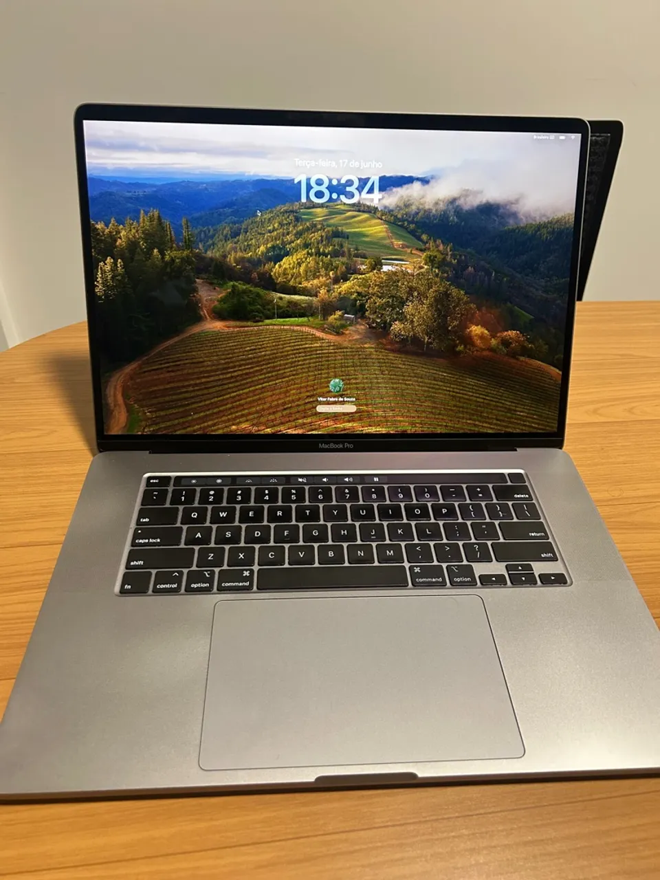 MacBook Pro 2019 Usado - Intel i7 16Gb RAM