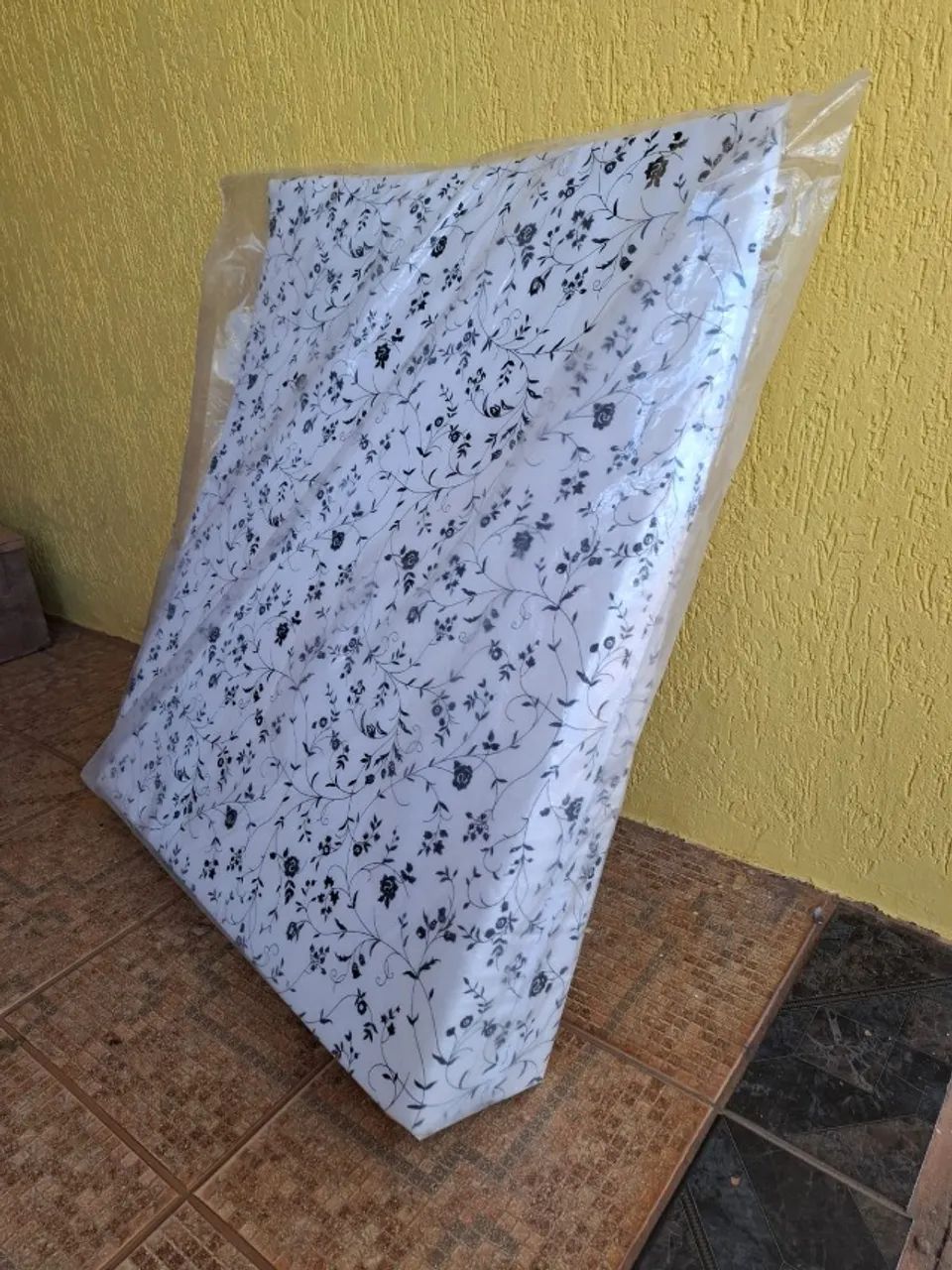 Travesseiro Triangular Espuma Encosto anti-varizes e anti-refluxo