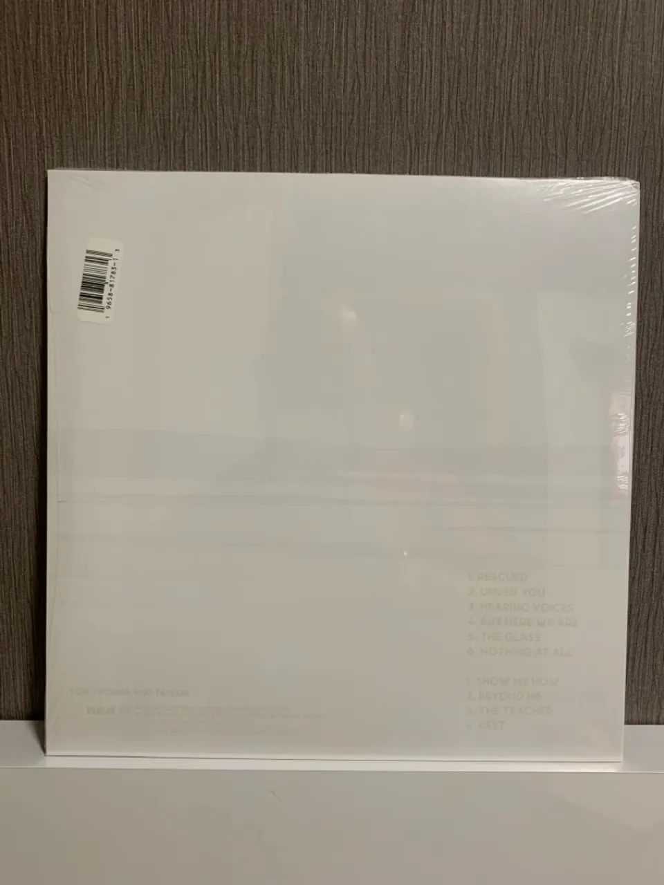Lp Foo Fighters But Here We Are 2023 White Vinil 140 Gramas - Foto 3