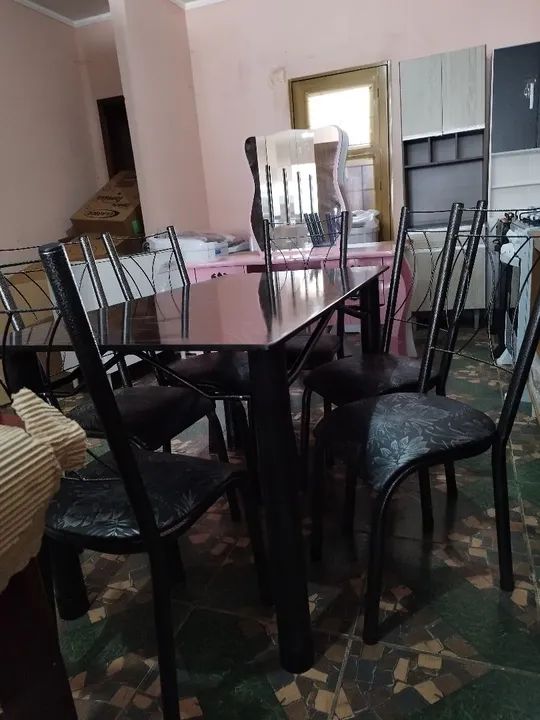 mesas com 4 e 6 cadeiras com tampo de ardósia  - Foto 4