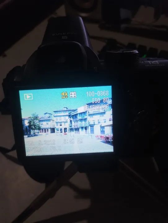  Câmera Fujifilm FinePix - Capture Cada Detalhe com Qualidade Profissional!