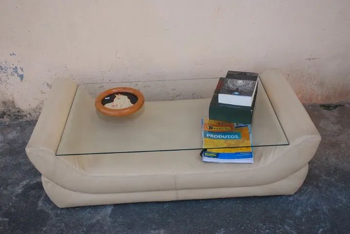 mesa centro corino e vidro anos 80 revisteiro linda peça - Foto 2