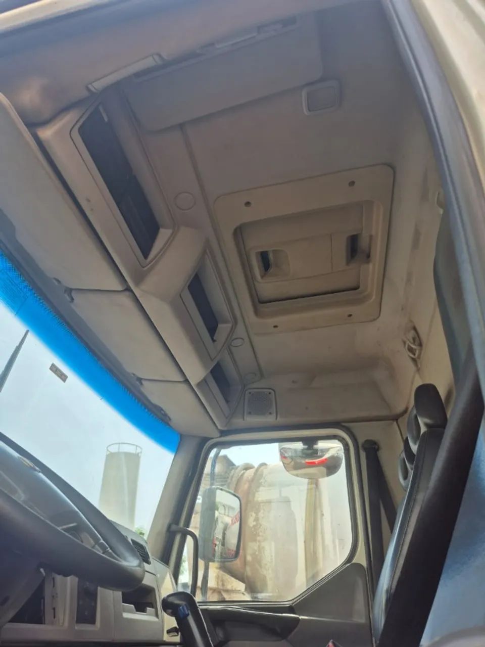 Volvo VM 270 6x4 2018/2019 Balão 8m3 SITI - Foto 7