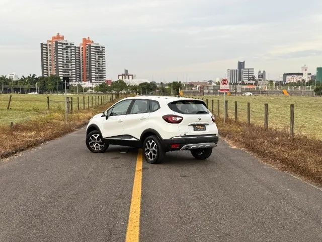RENAULT CAPTUR INTENSE 1.6 FLEX AUTOMATICA BAIXO KM 2019 - Foto 5