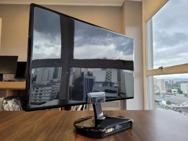 Monitor AOC 21.5" | LED | 60hz | Full HD | Widescreen | DVI/VGA - Modelo: E2243FWK - Foto 5