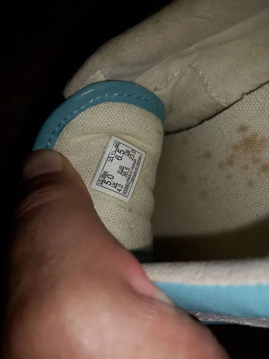 Tênis Vans tamanho 36 forma normal usada - Foto 5