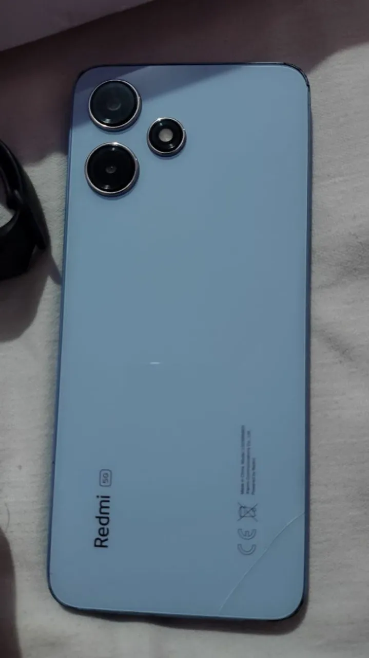 Redimi 5G 256 de memória 8+8 de Ram