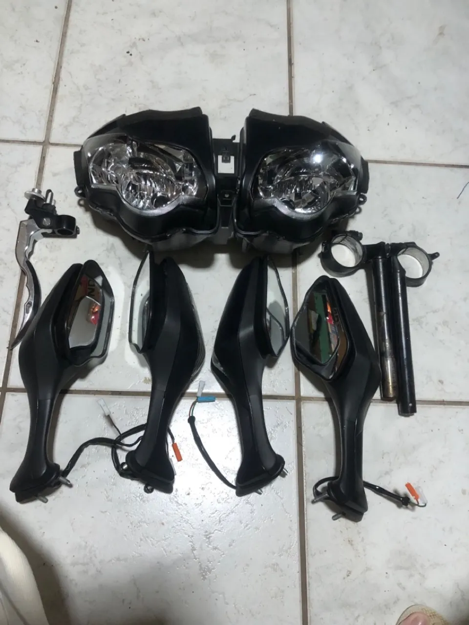 Retrovisor farol bacalhau bolha guidon cbr 1000 rr 2010/25