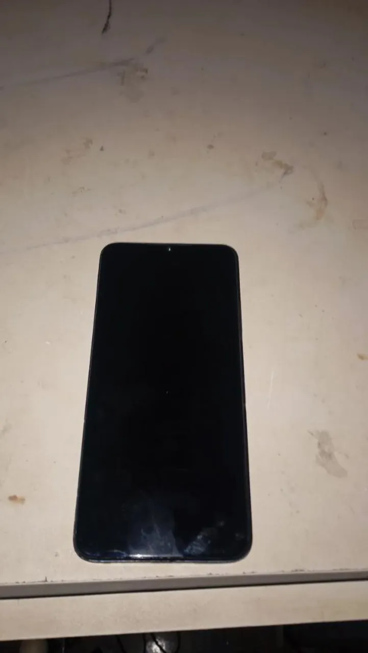 Em ótimo estado, telefone muito bom