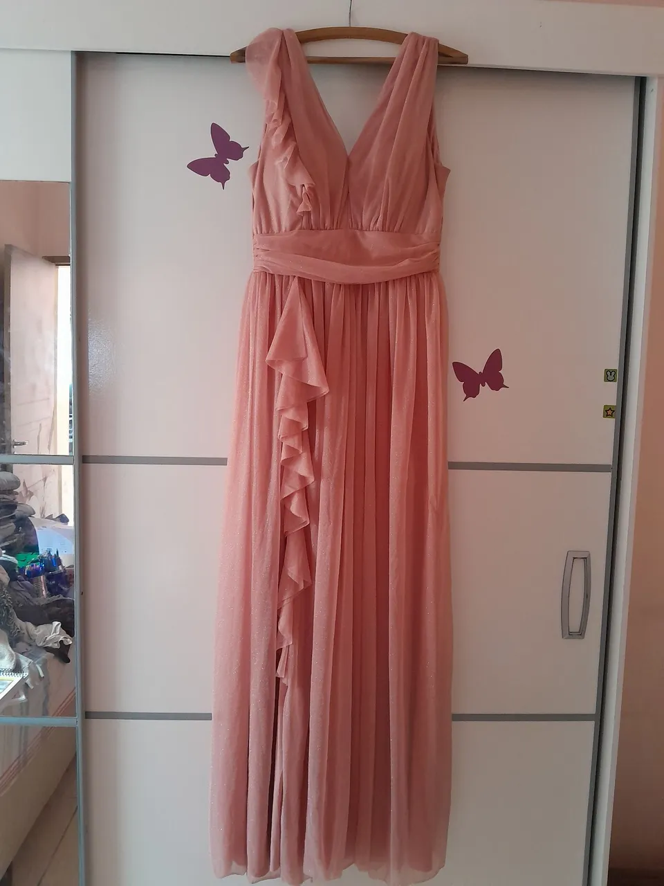 Vestido Longo Rosa com Detalhes em Renda
