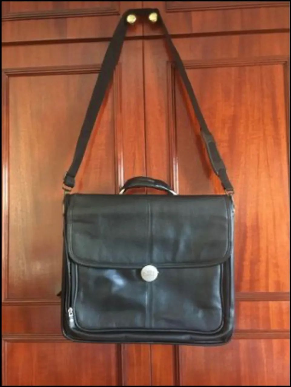 Maleta Dell em couro legítimo, para notebook , preta com logo Dell