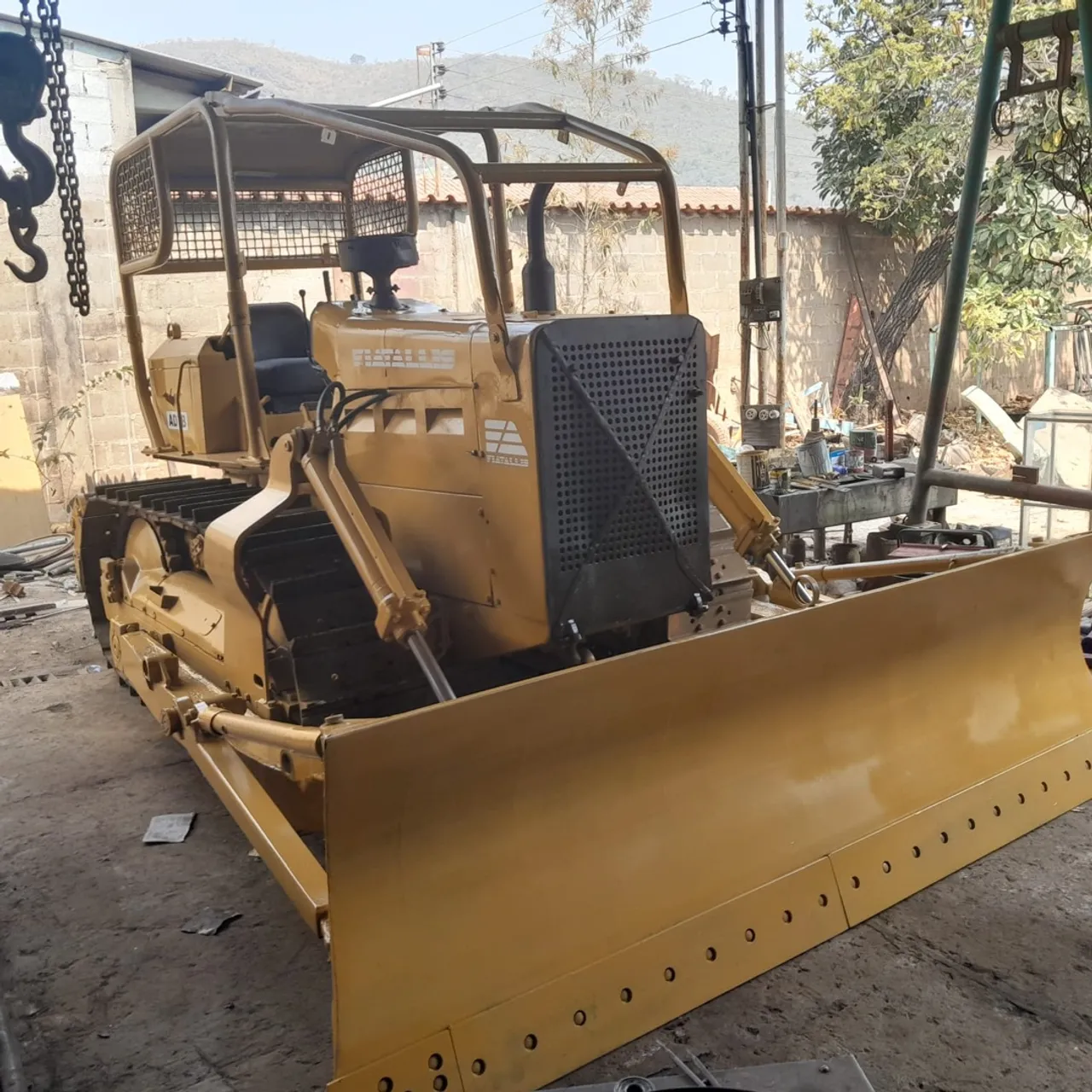 Trator de Esteira Fiatallis AD7B
