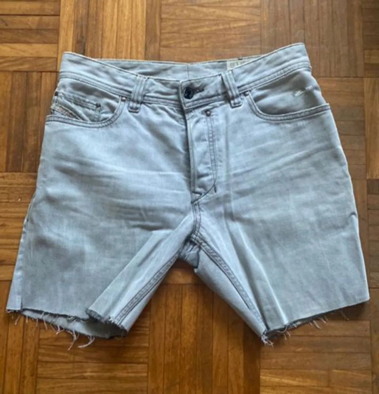Shorts Jeans Diesel tamanho 36