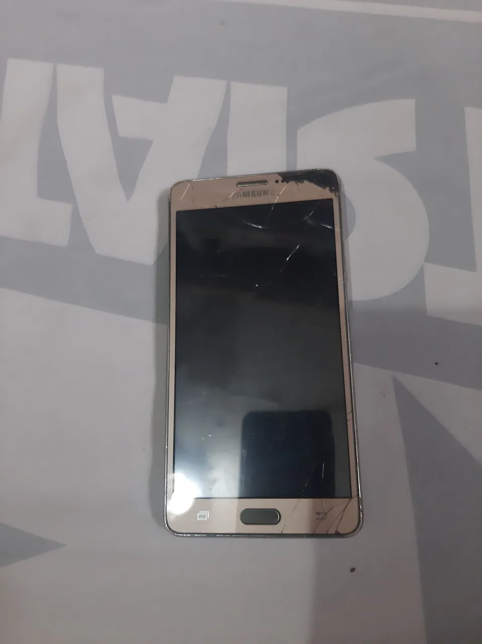 Tela Samsung Danificada - Peça para Reparo