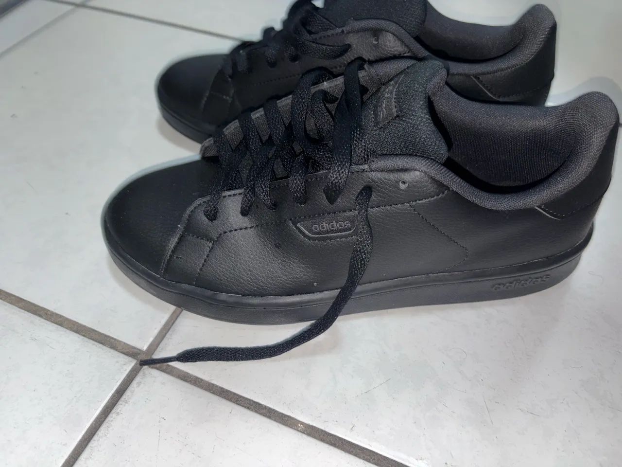 Sapato adidas original TAM 40/41