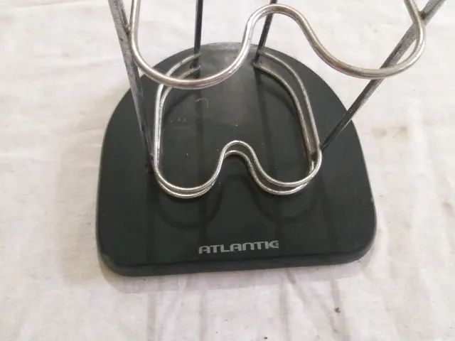 PORTA CDS USADO ESTILOSO 