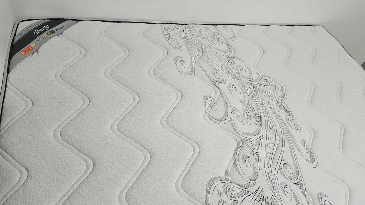 Colchão tamanho Queen.64842036813955122