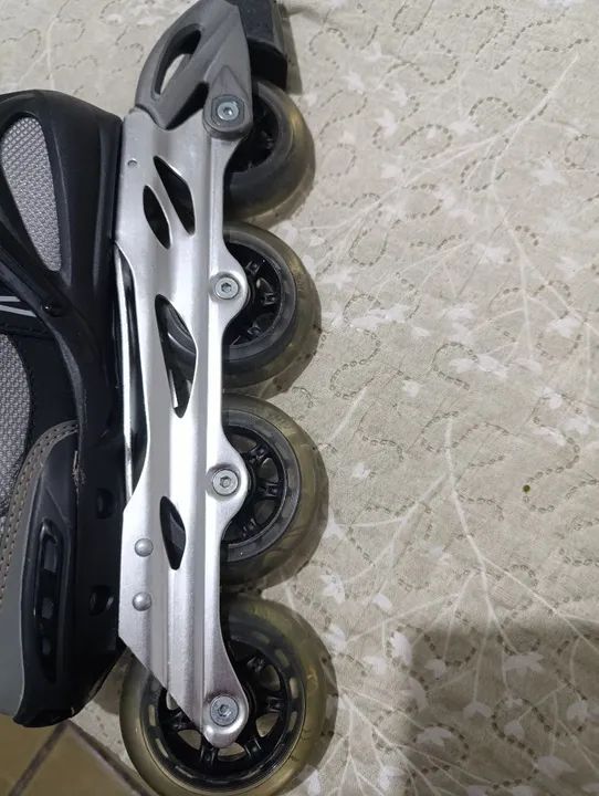 Patins Inline Rollerblade 38, ainda com etiqueta  - Foto 5